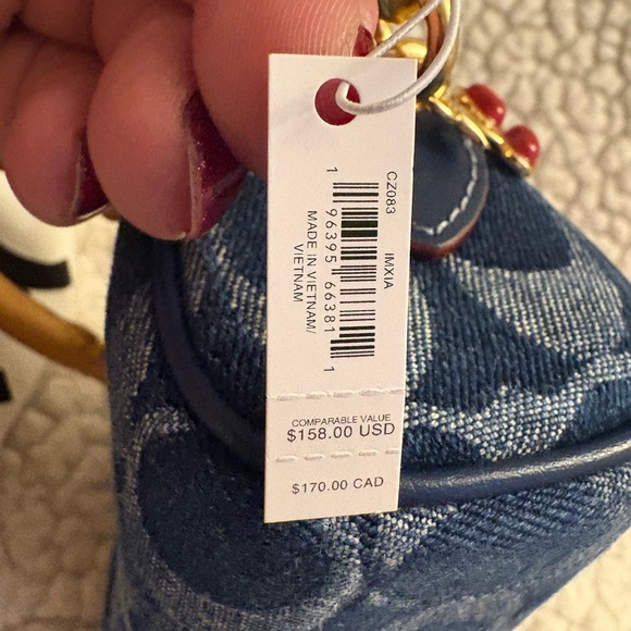 Coach Mini Rowan Charm - Picture 5 of 8